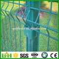 2016 backyard metal fence/curve wire mesh fence(Factory direct sales)